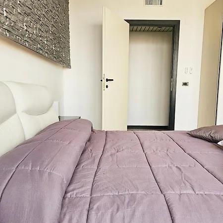 Gold & Silver Deluxe Accomodation Vasto