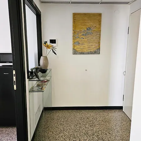 Gold & Silver Deluxe Accomodation 3* Vasto