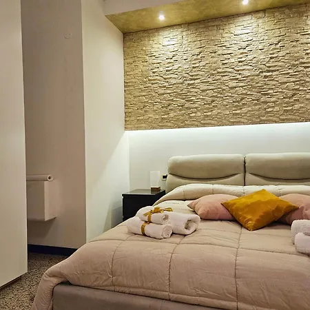 Πανσιόν Gold & Silver Deluxe Accomodation
