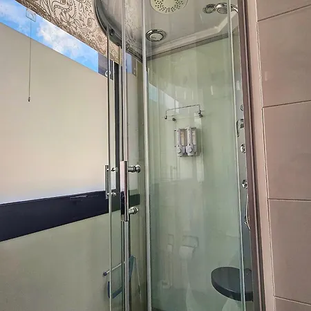 Gold & Silver Deluxe Accomodation