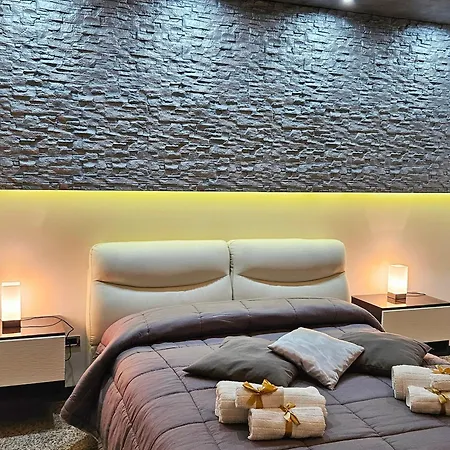Πανσιόν Gold & Silver Deluxe Accomodation Vasto
