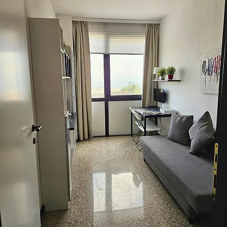 Gold & Silver Deluxe Accomodation Πανσιόν Vasto