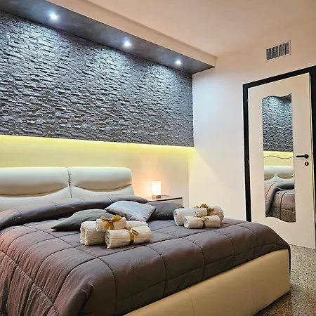 Gold & Silver Deluxe Accomodation Gæstehus